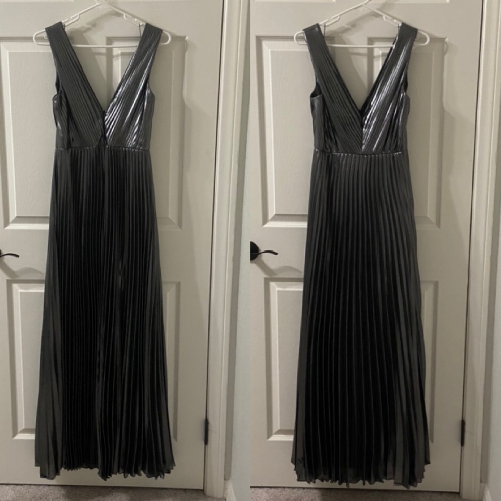 Aidan Mattox Silver Maxi Dress - Picture 4 of 10